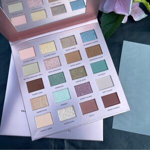 Iconic London Treat Yourself Eyeshadow Palette